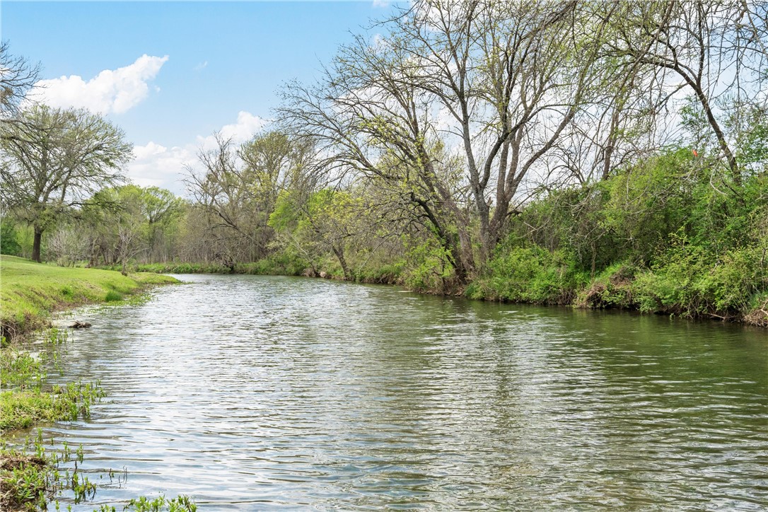 534 Mcgregor South Loop, McGregor, Texas image 42