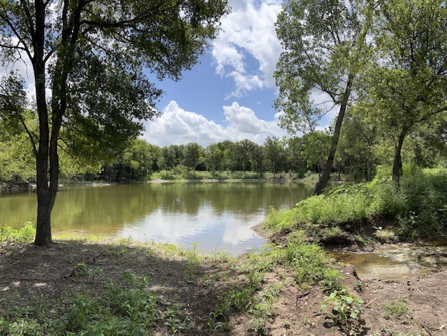 2570 N Old Bruceville Road, Bruceville, Texas image 37