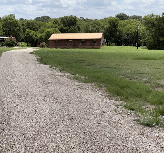 2570 N Old Bruceville Road, Bruceville, Texas image 4