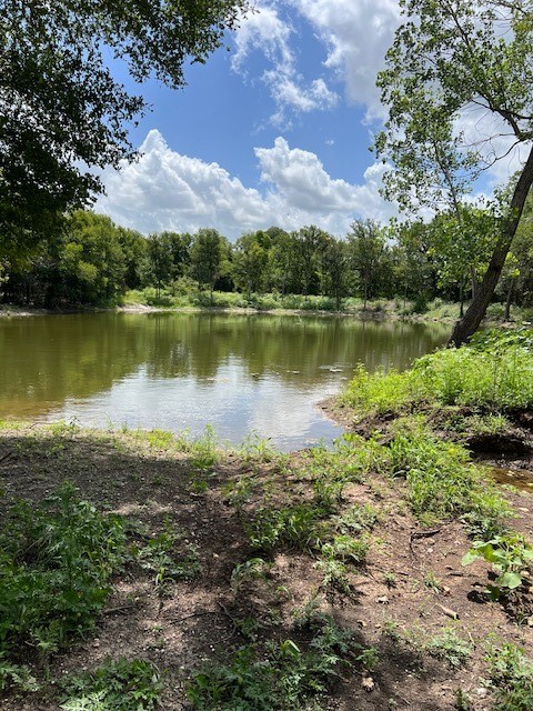 2570 N Old Bruceville Road, Bruceville, Texas image 40