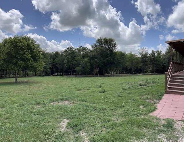 2570 N Old Bruceville Road, Bruceville, Texas image 33