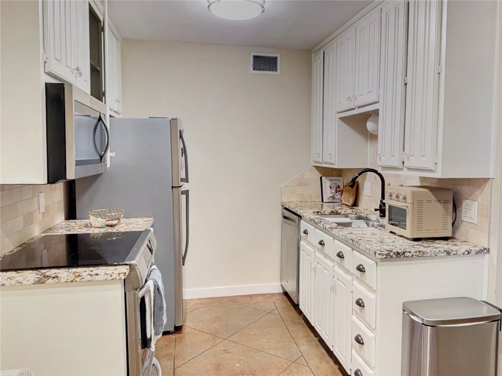 1214 Baylor Avenue, Waco, Texas image 1