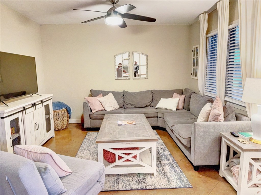 1214 Baylor Avenue, Waco, Texas image 6