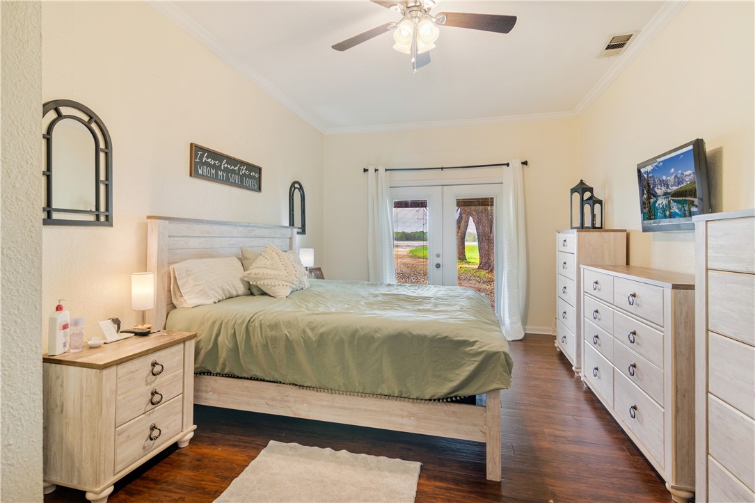 6864 Golinda Drive, Lorena, Texas image 15