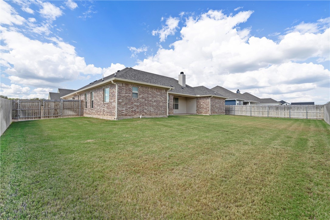 808 Forward Pass Drive, Hewitt, Texas image 38