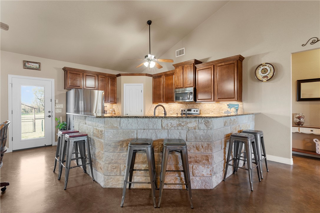 199 Cr 323 Road, Gatesville, Texas image 10