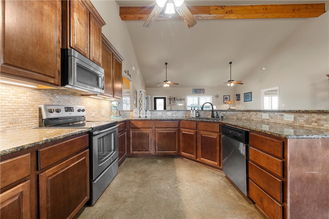 199 Cr 323 Road, Gatesville, Texas image 14