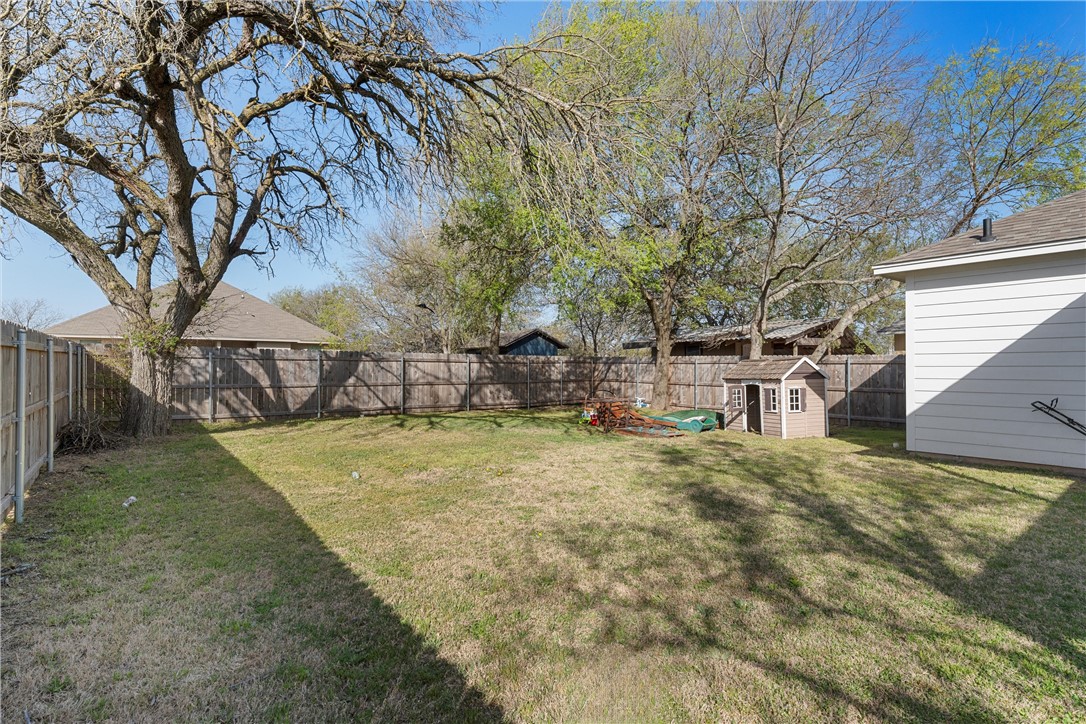 113 Garfield Street, McGregor, Texas image 12