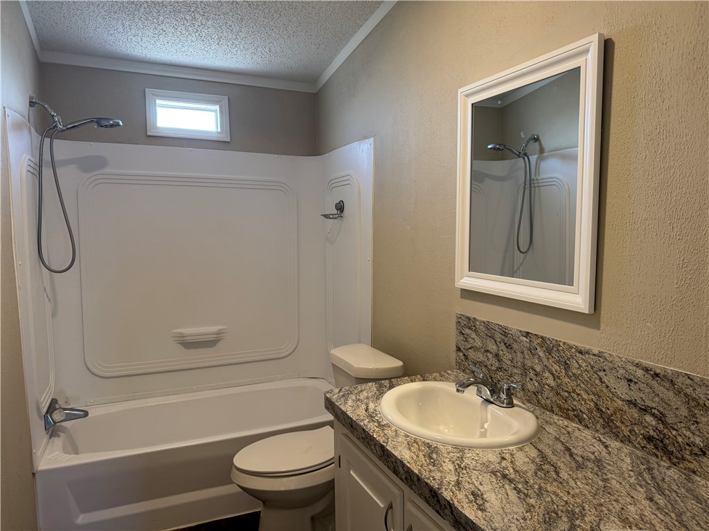 1210 Water Tower Road, Axtell, Texas image 14