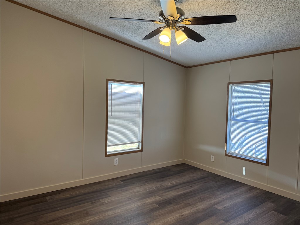 1210 Water Tower Road, Axtell, Texas image 10