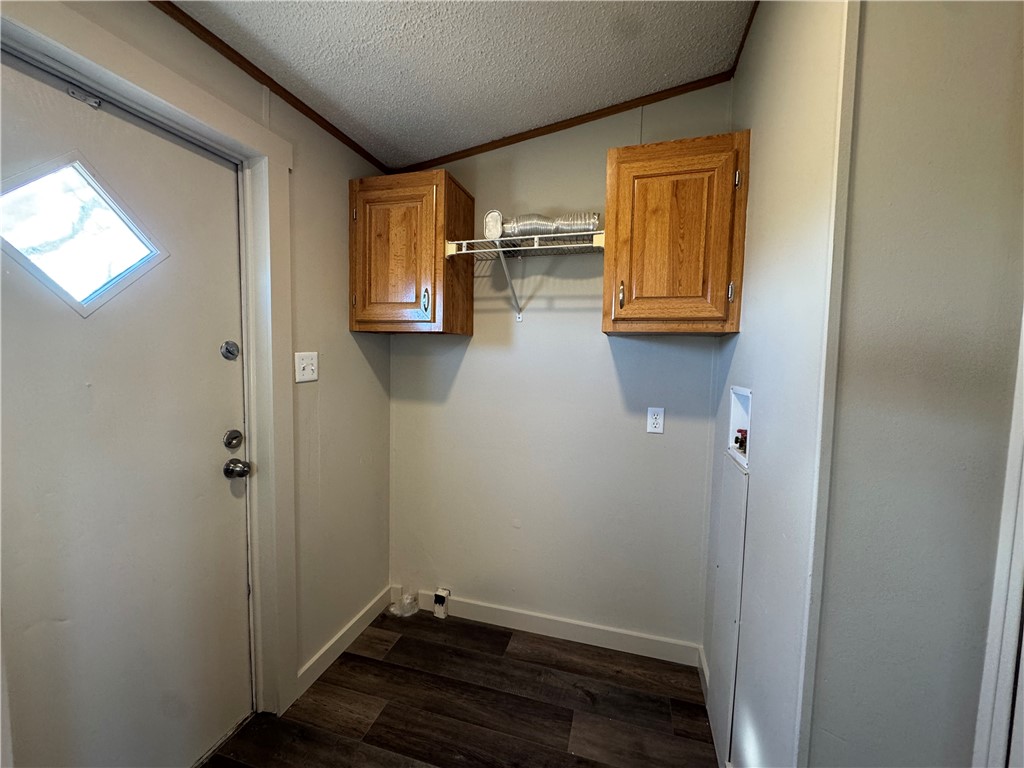 1210 Water Tower Road, Axtell, Texas image 15