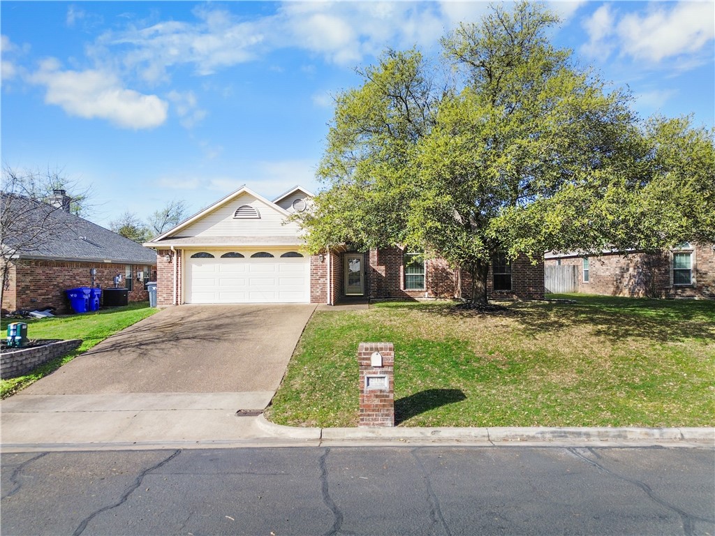 2917 Concho Bend Drive, Waco, Texas image 2