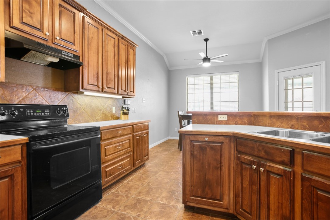 2917 Concho Bend Drive, Waco, Texas image 18
