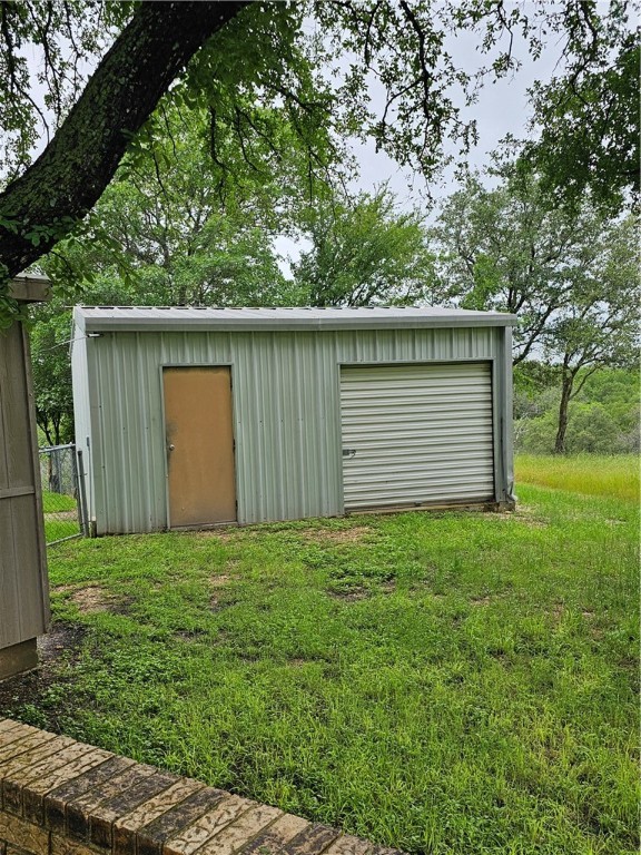 167 County Road 2510 Road, Meridian, Texas image 27