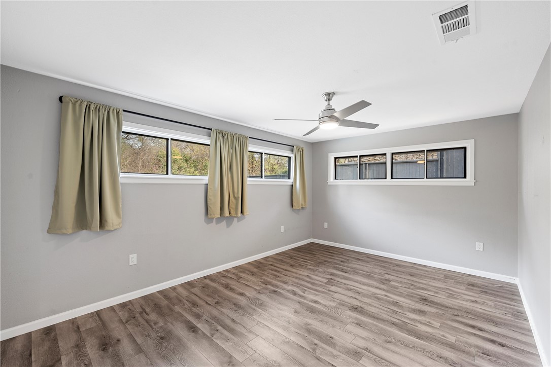 2309 Wooded Acres Drive, Waco, Texas image 23