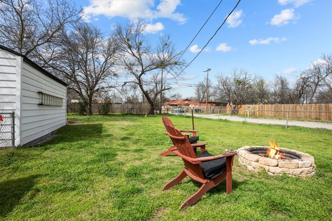502 Bales Street, Cleburne, Texas image 16