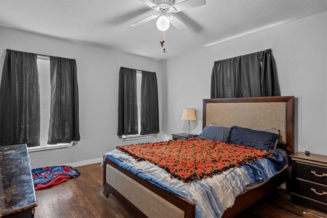 502 Bales Street, Cleburne, Texas image 14