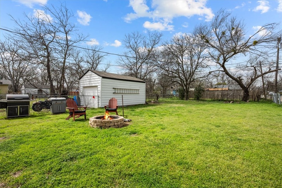 502 Bales Street, Cleburne, Texas image 17