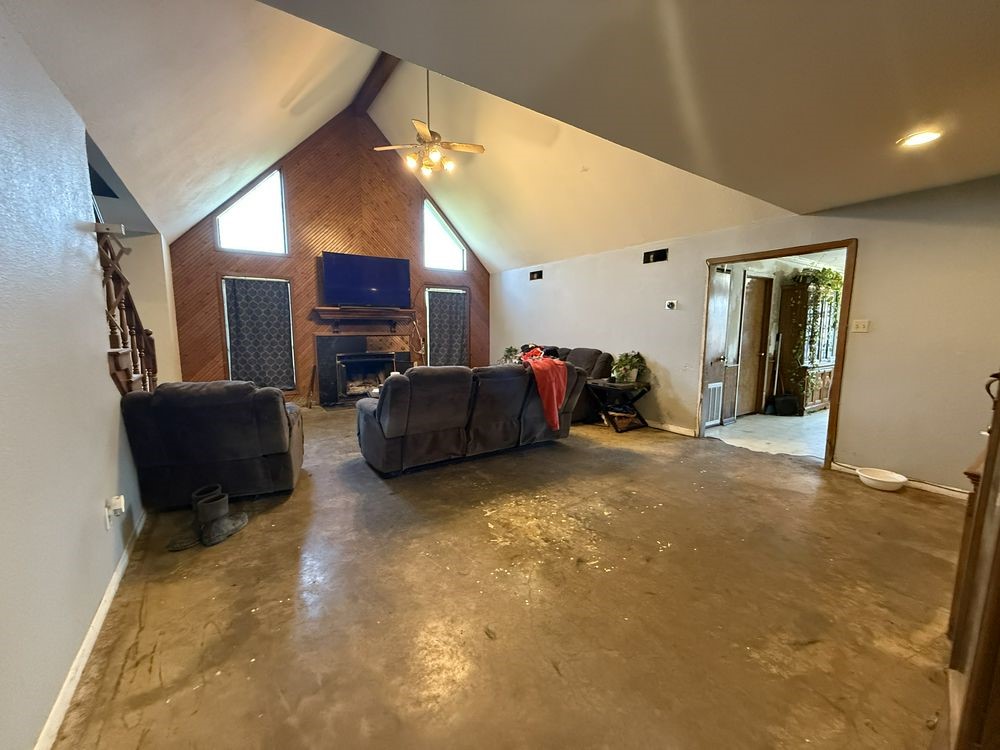 562 Lcr 404, Groesbeck, Texas image 4