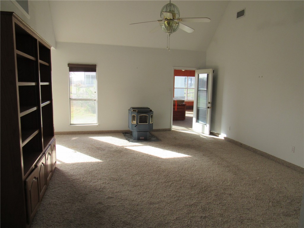 22270 Whispering Meadow Drive, Whitney, Texas image 2