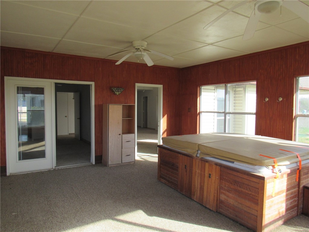 22270 Whispering Meadow Drive, Whitney, Texas image 9