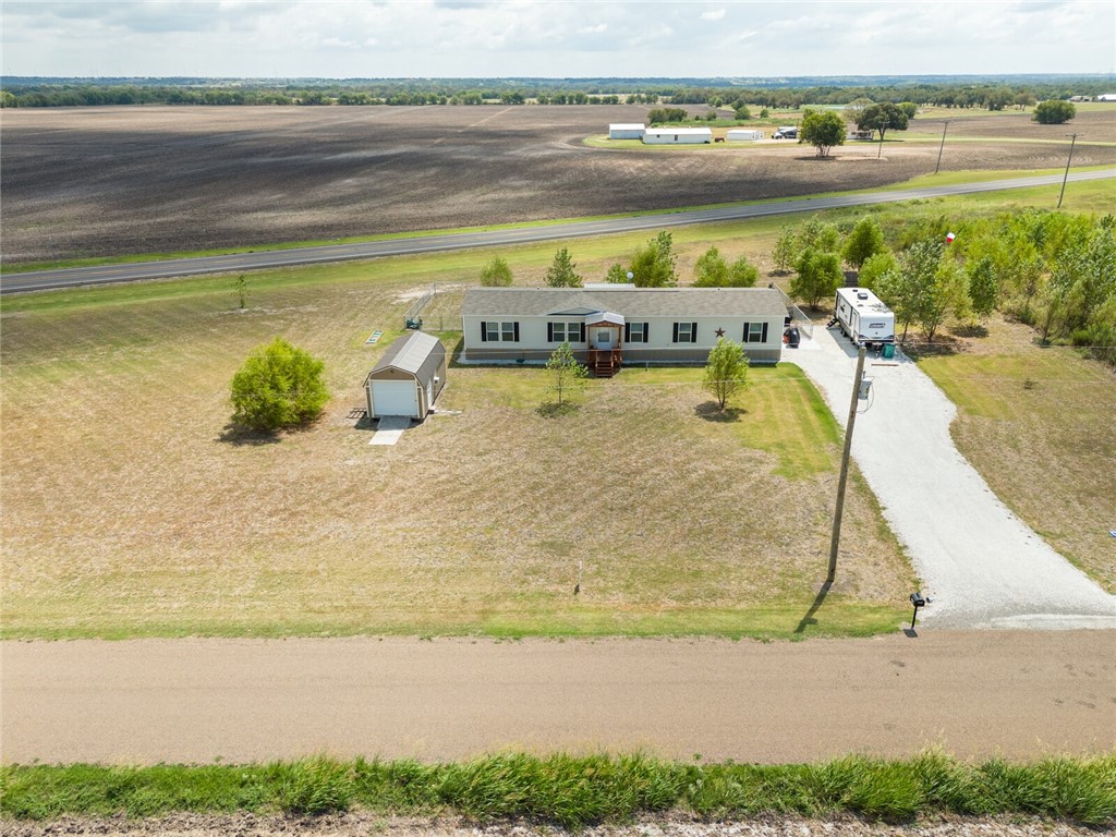 143 W Weinberger Road, West, Texas image 1