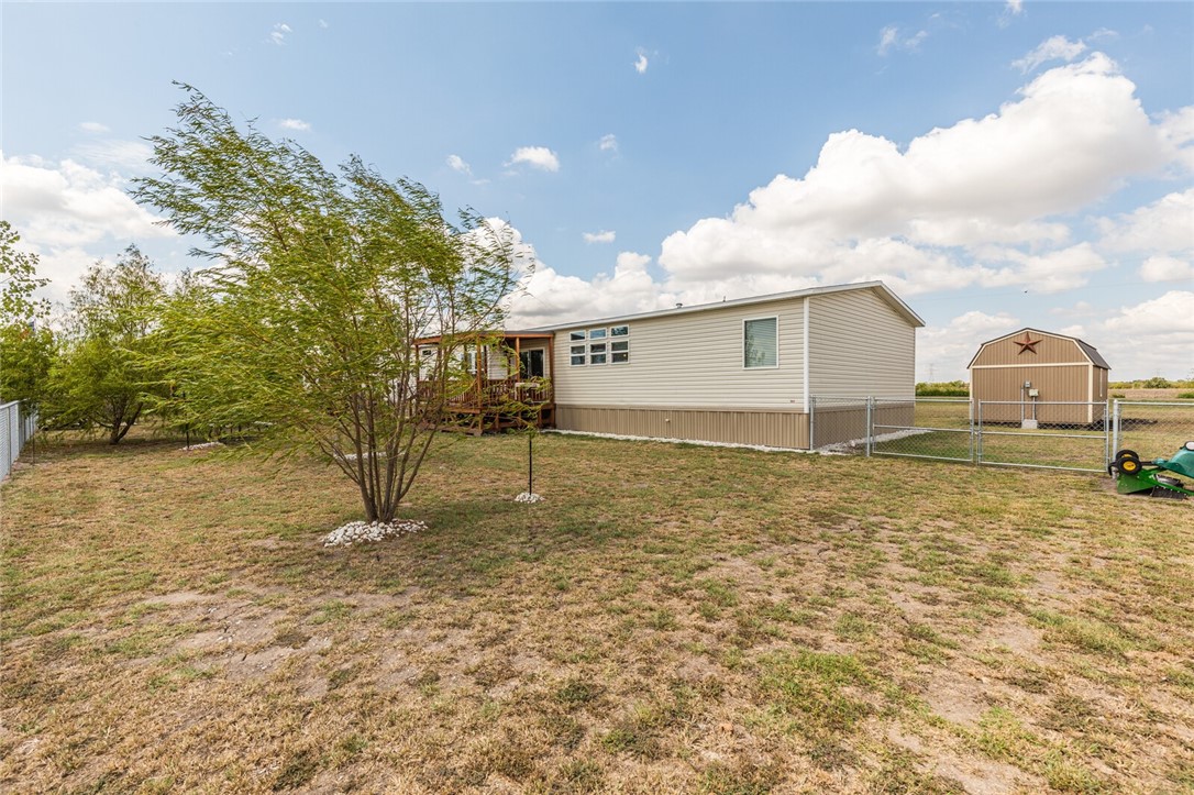 143 W Weinberger Road, West, Texas image 45