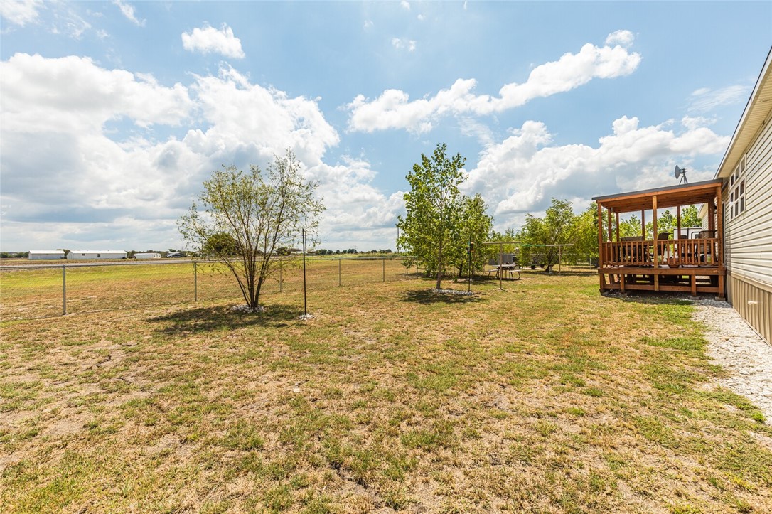 143 W Weinberger Road, West, Texas image 48