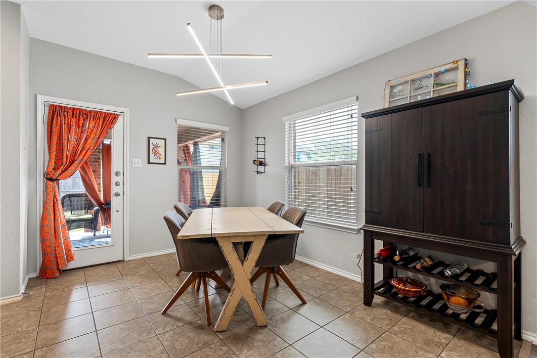 6545 La Sol Lane, Woodway, Texas image 7