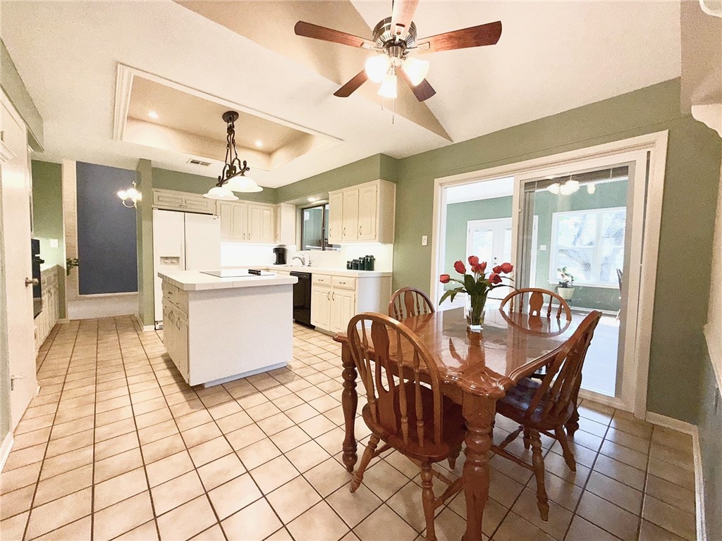 1016 Cardinal Drive, Woodway, Texas image 16