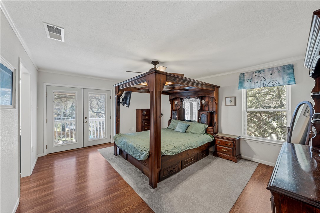 1016 Cardinal Drive, Woodway, Texas image 22