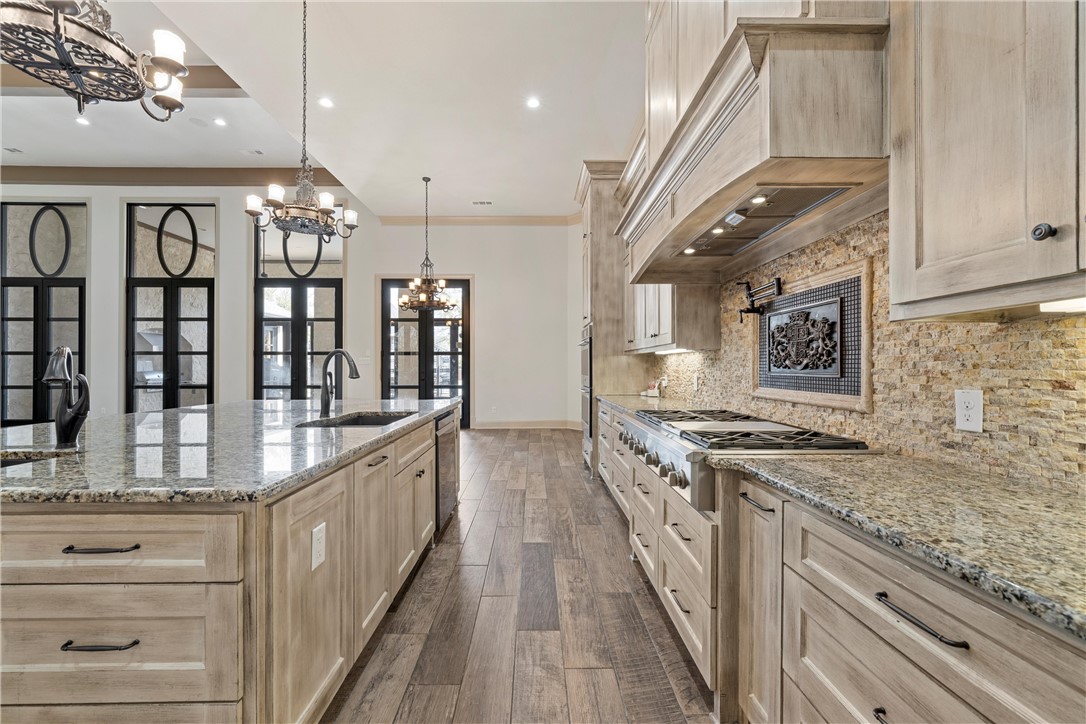 11030 Hidden Bluff Blf, McGregor, Texas image 25