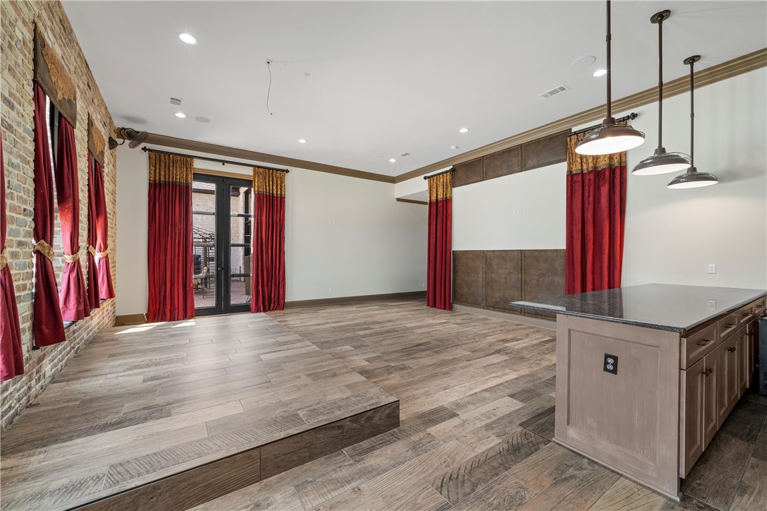 11030 Hidden Bluff Blf, McGregor, Texas image 46