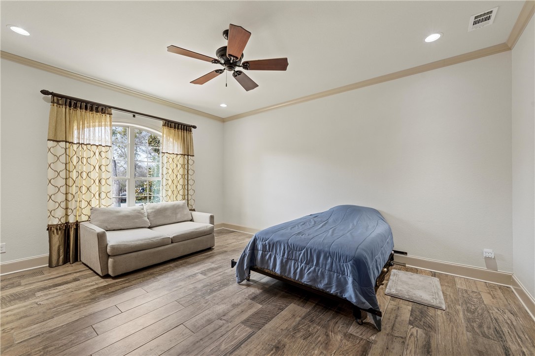 11030 Hidden Bluff Blf, McGregor, Texas image 33