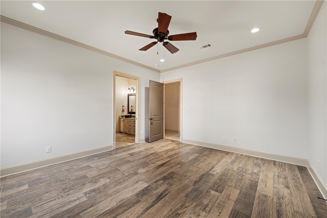 11030 Hidden Bluff Blf, McGregor, Texas image 36