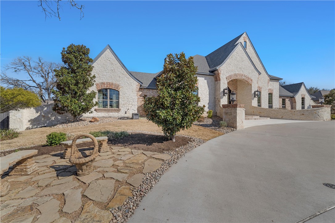 11030 Hidden Bluff Blf, McGregor, Texas image 13