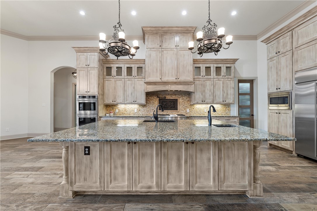 11030 Hidden Bluff Blf, McGregor, Texas image 23