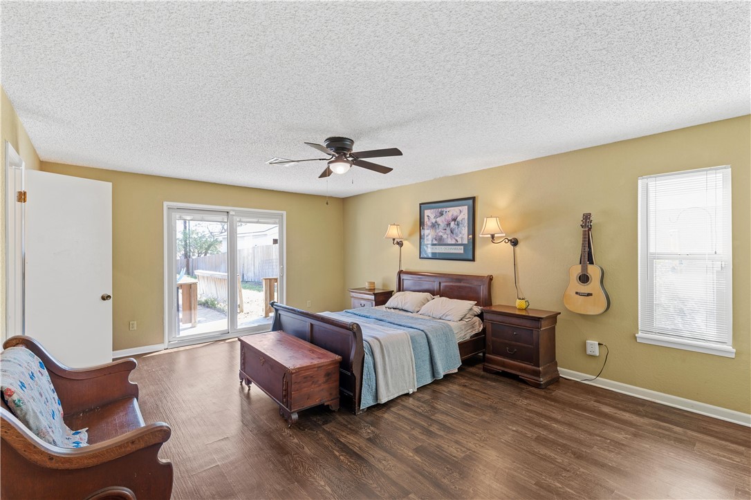 741 Ivy Ann Drive, Woodway, Texas image 32
