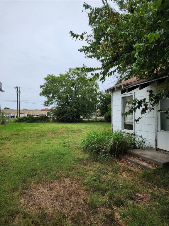 107 Mott Street, Elm Mott, Texas image 8