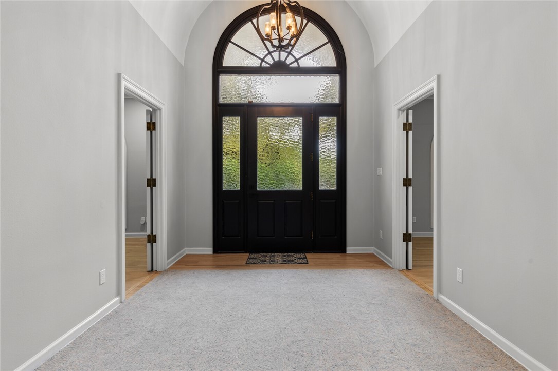 3013 Deerwood Drive, Waco, Texas image 4