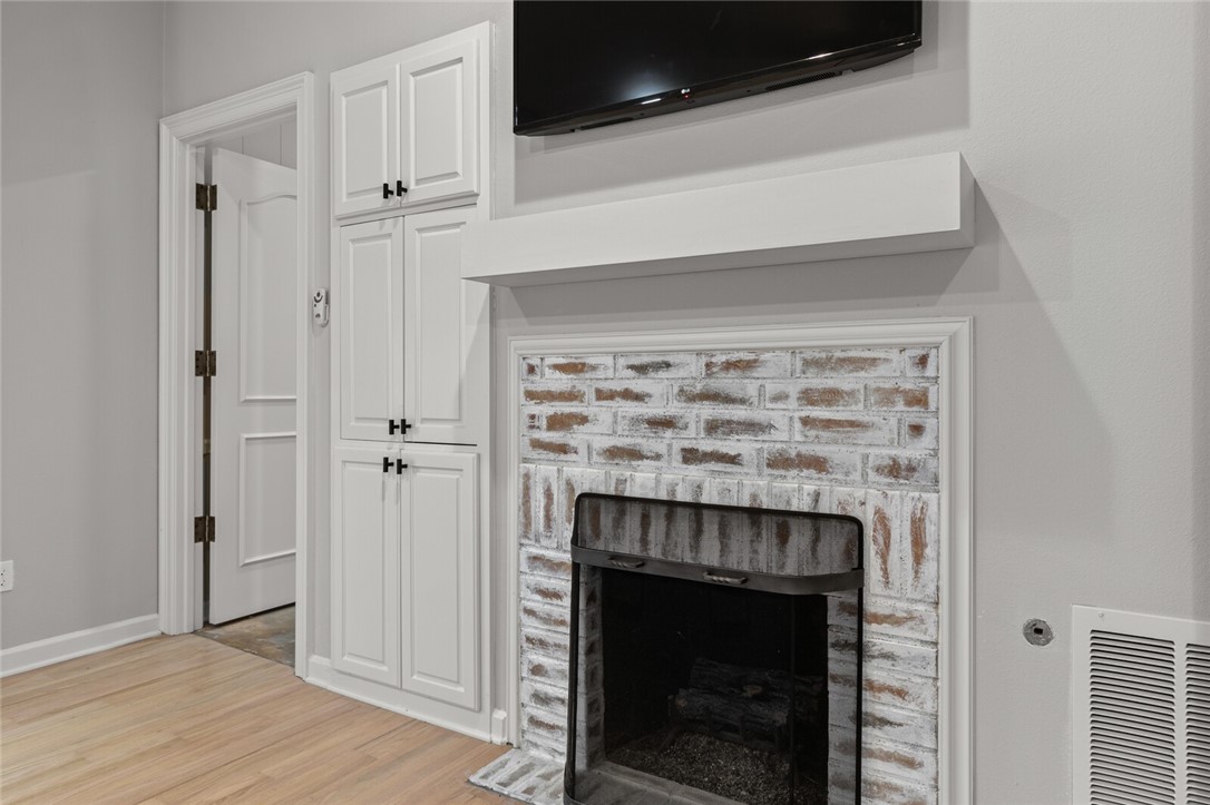 3013 Deerwood Drive, Waco, Texas image 16