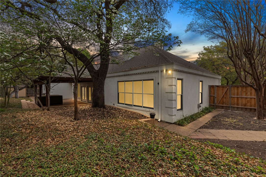 3013 Deerwood Drive, Waco, Texas image 19