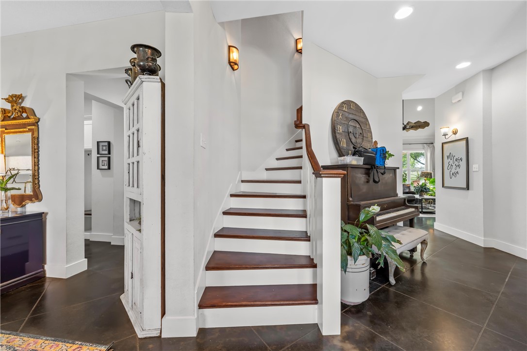 1074 Lifestyle Lane, McGregor, Texas image 7