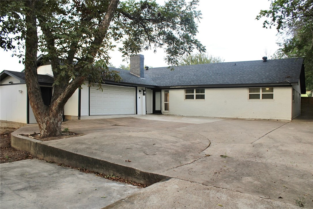 1132 Western Oaks Drive, Woodway, Texas image 21