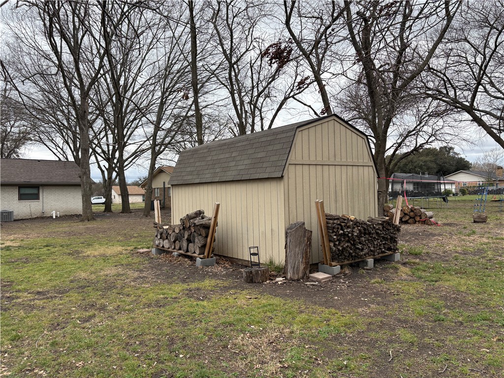 220 Ivy Lane, Hewitt, Texas image 29