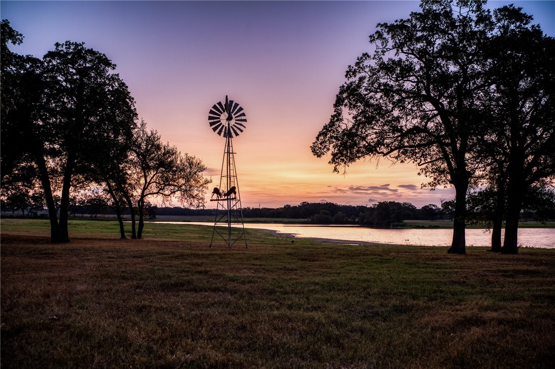 3096 Happy Swaner Lane, Axtell, Texas image 5