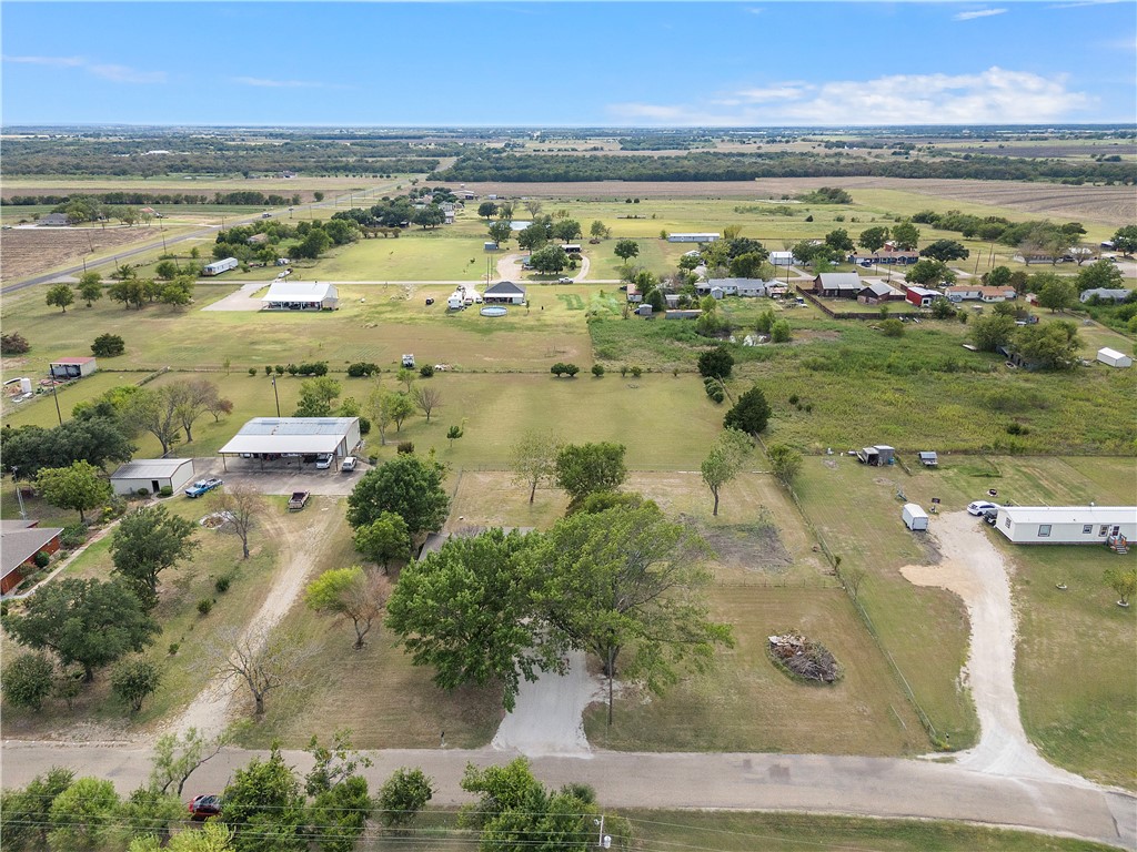 219 Tree Top Drive, West, Texas image 2