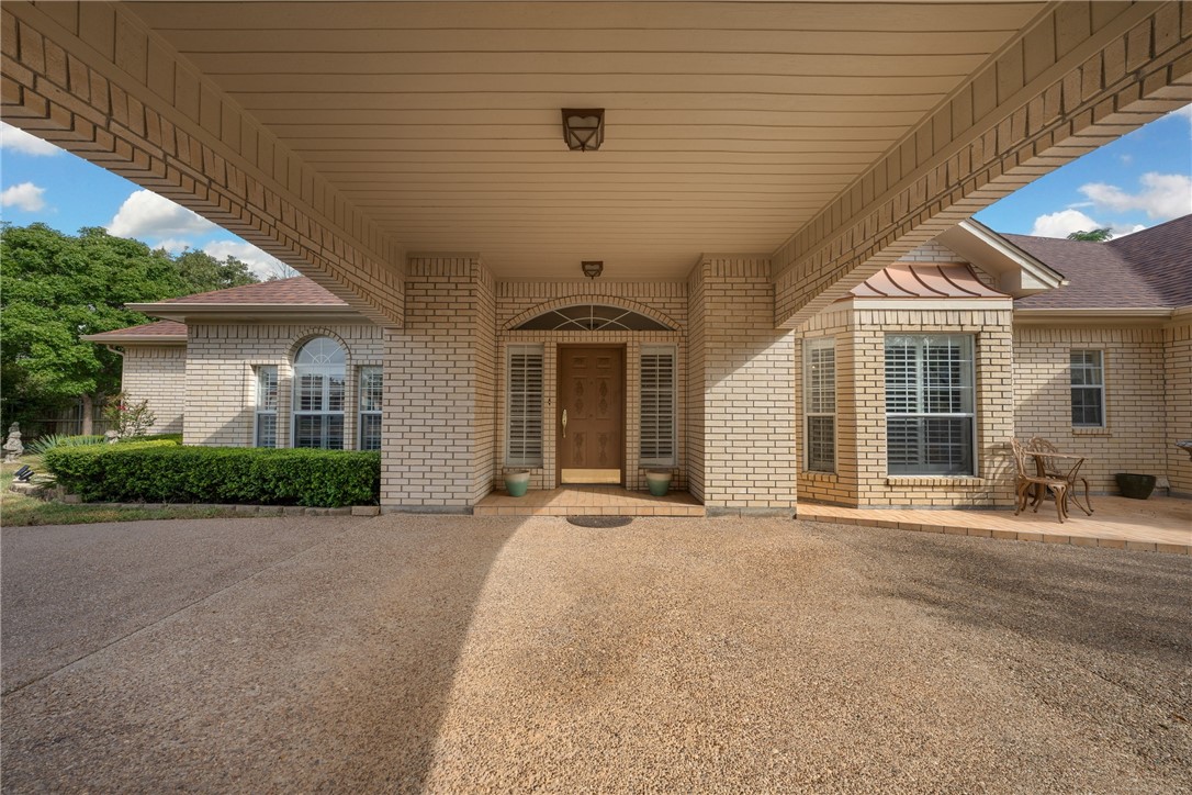 396 Cresthill Drive, Valley Mills, Texas image 3