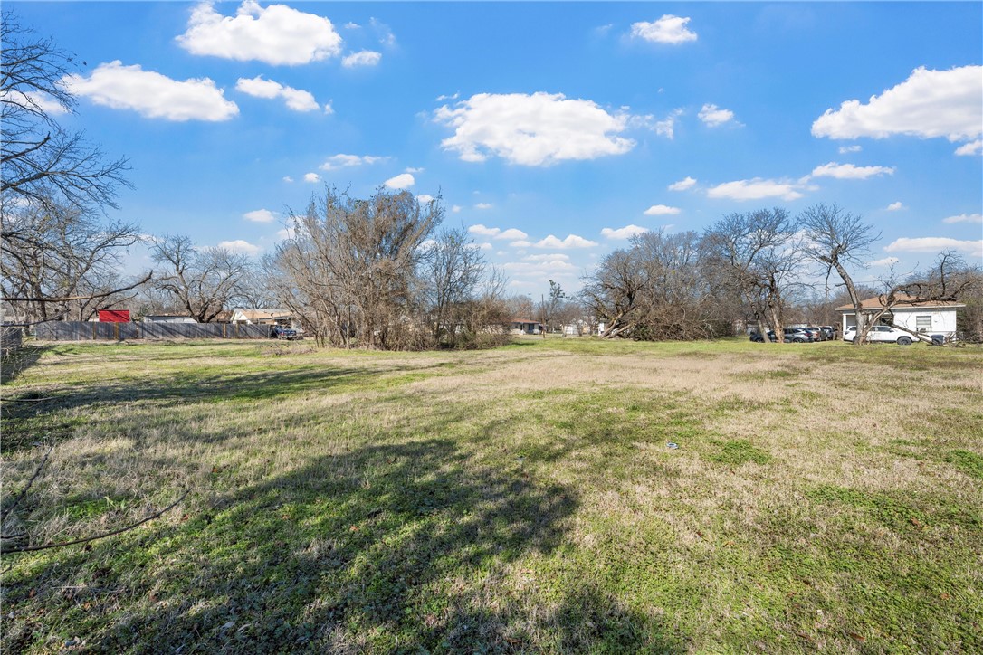909 Lenox Street, Waco, Texas image 6