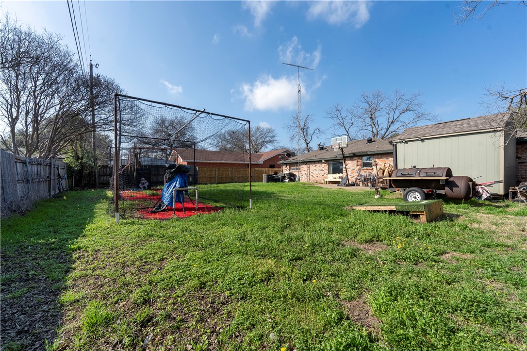 5806 Stratford Drive, Waco, Texas image 23